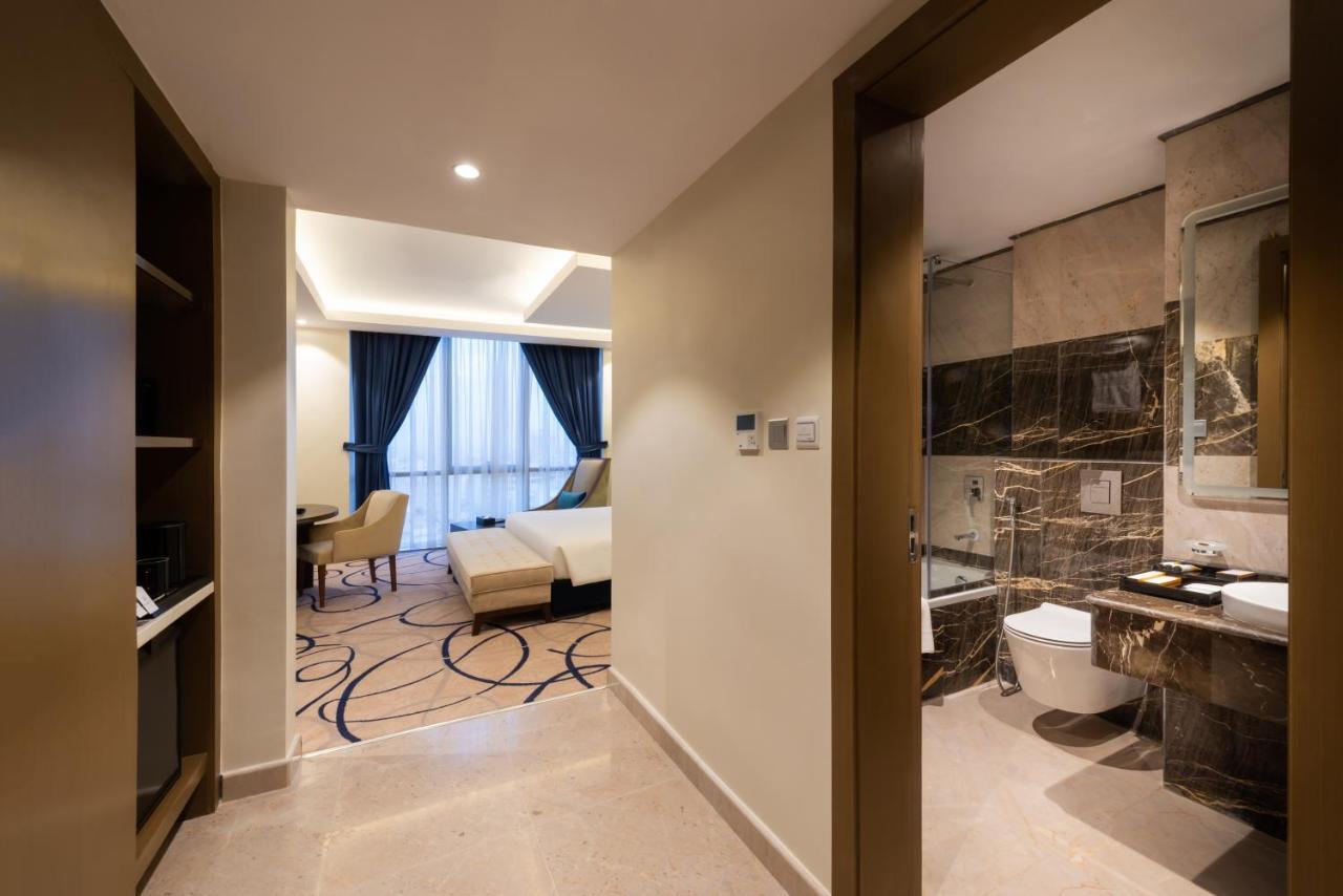 Warwick Riyadh Al Wezarat Exteriér fotografie