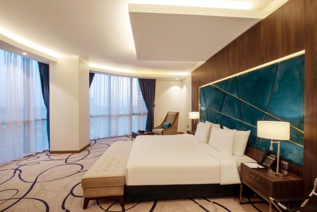 Warwick Riyadh Al Wezarat Exteriér fotografie