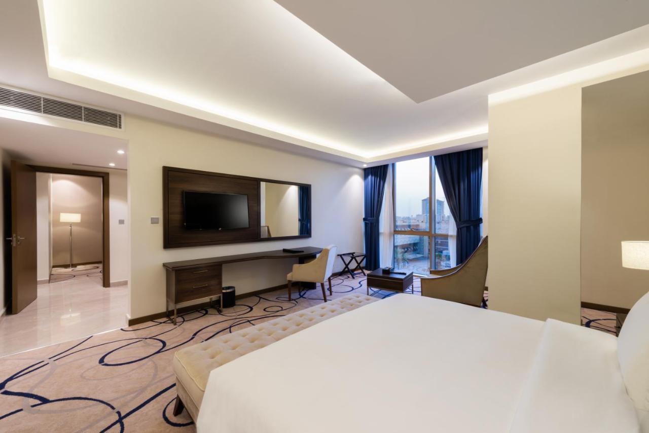 Warwick Riyadh Al Wezarat Exteriér fotografie