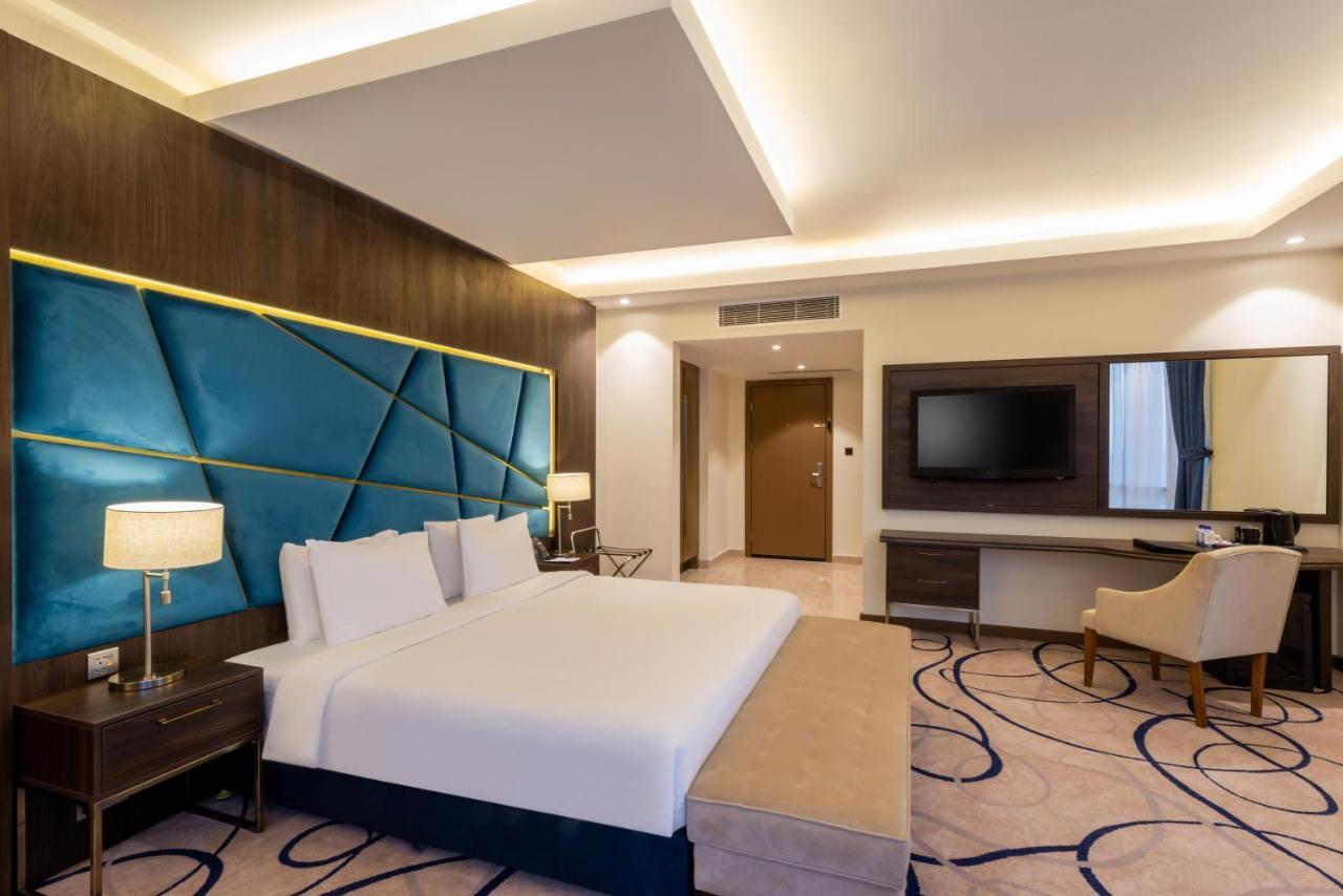 Warwick Riyadh Al Wezarat Exteriér fotografie