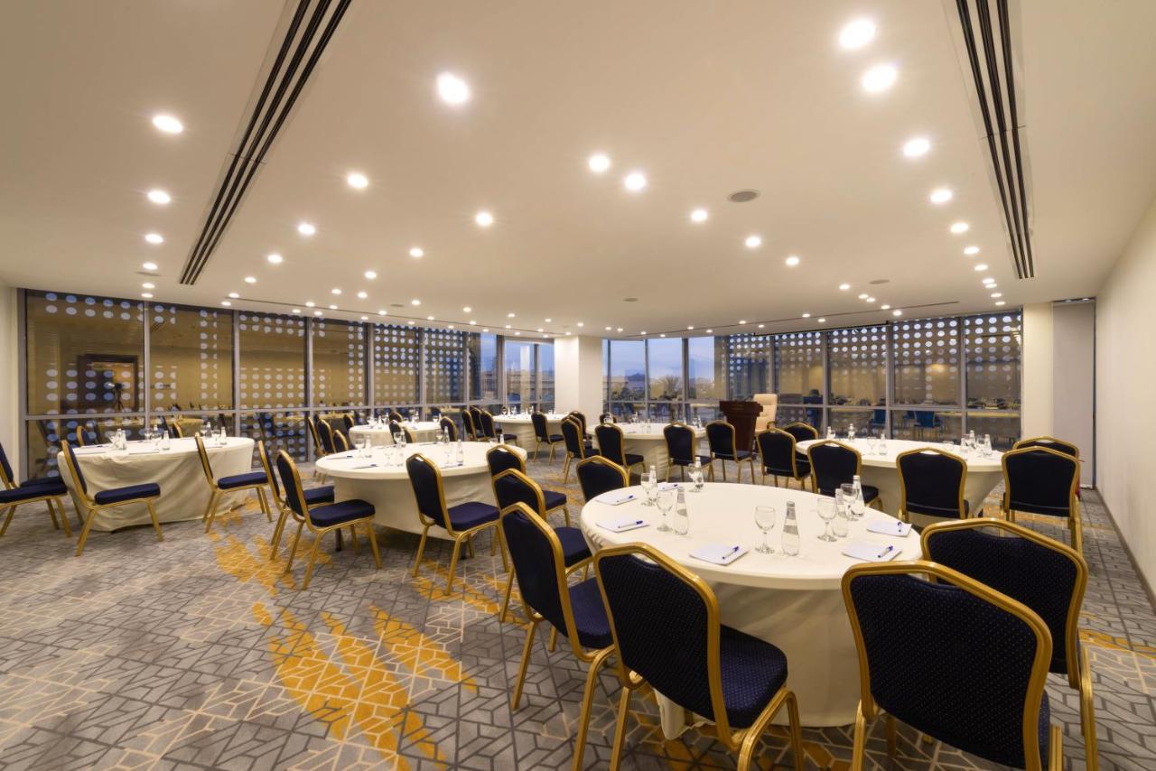 Warwick Riyadh Al Wezarat Exteriér fotografie