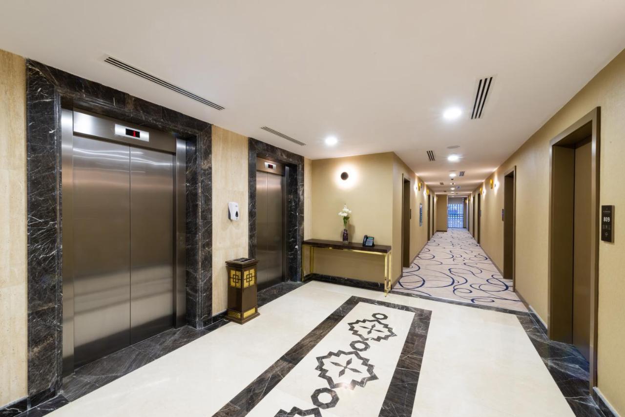 Warwick Riyadh Al Wezarat Exteriér fotografie