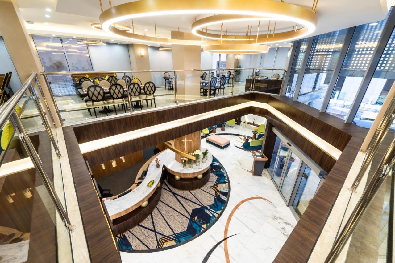 Warwick Riyadh Al Wezarat Exteriér fotografie